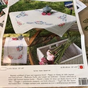 Vervaco Stamped Embroidery Tablecloth Topper Cross Stitch Teapot & Cups 32"x32"